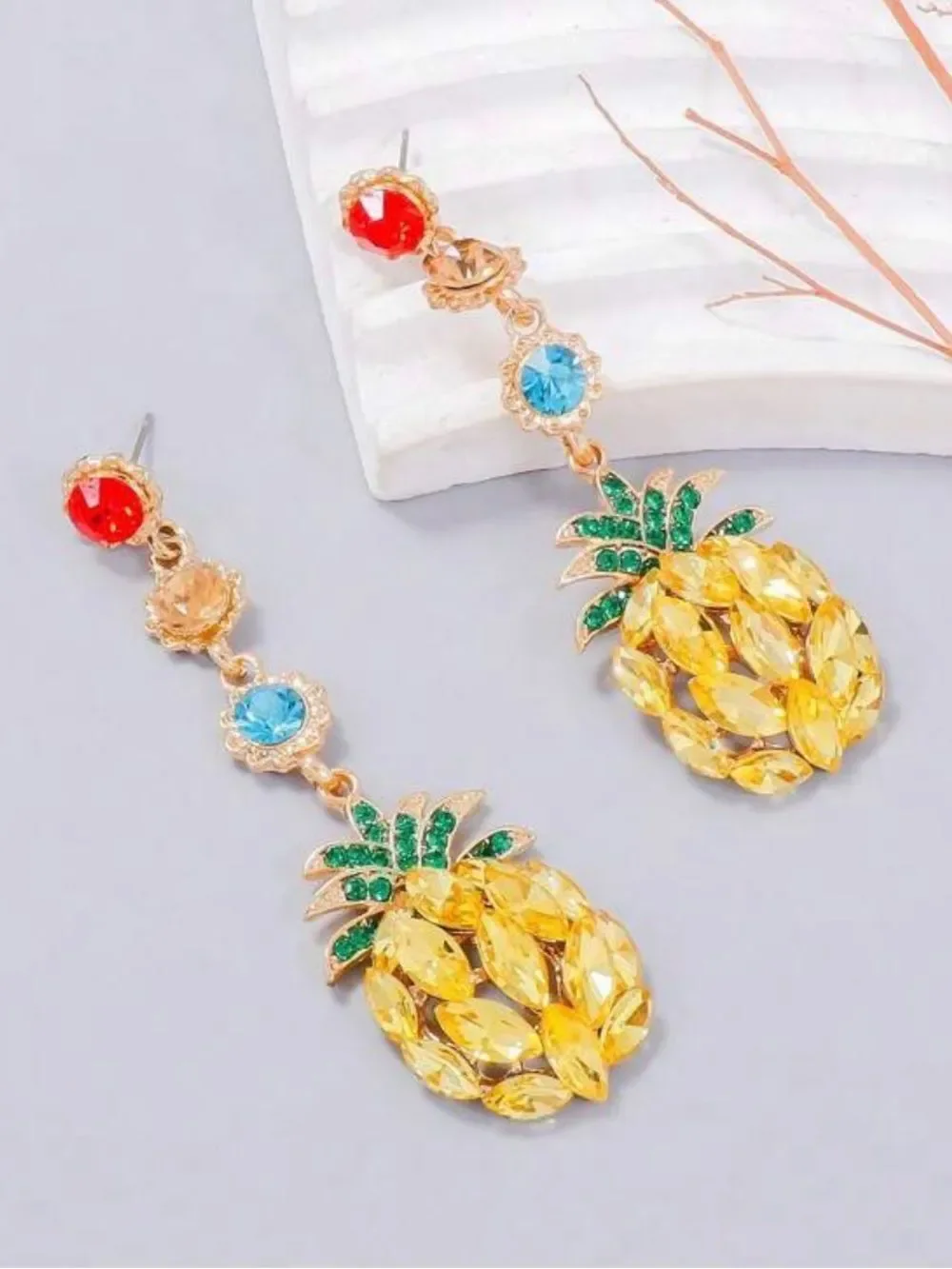 Pineapple Drop Earrings M822